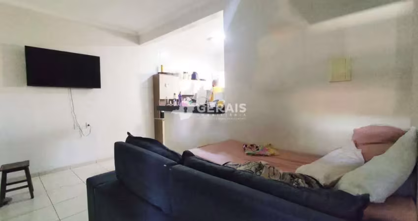 Sobrado à venda, 3 quartos, 1 vaga, santa rosa - divinópolis/mg