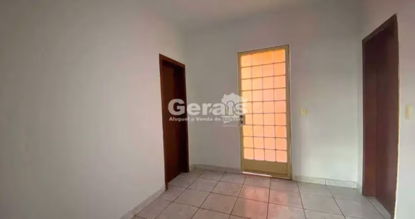 Barracão à venda, 3 quartos, 1 suíte, centro - divinópolis/mg