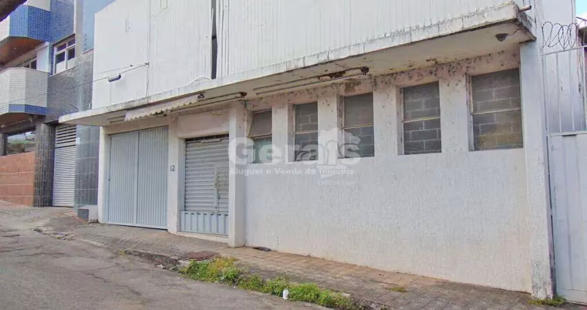 Barracão / Galpão / Depósito à venda no Centro, Divinópolis 