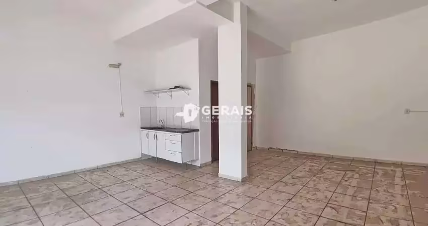 Ponto comercial à venda no Manoel Valinhas, Divinópolis 