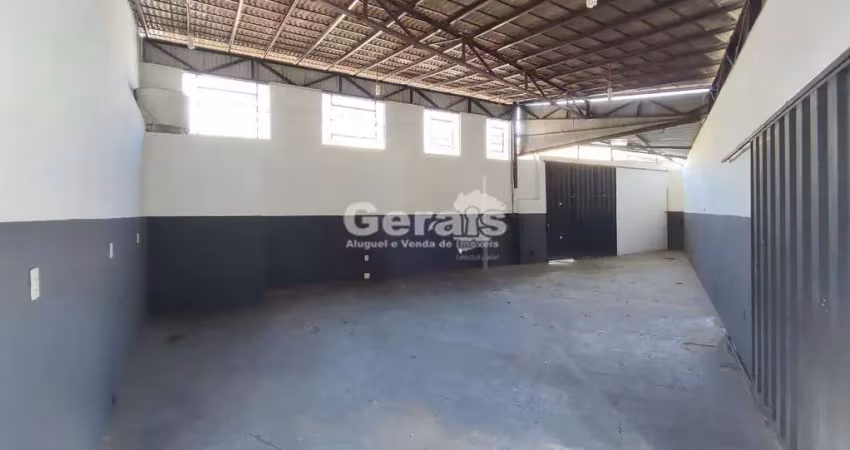 Barracão / Galpão / Depósito para alugar no Santa Clara, Divinópolis 
