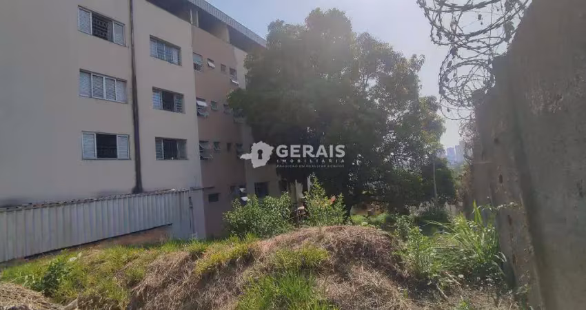 Terreno à venda no Porto Velho, Divinópolis 