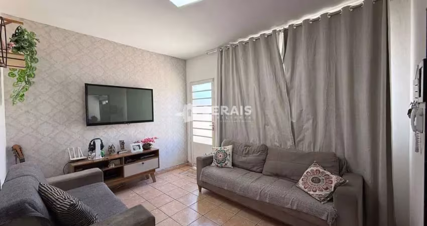 Casa à venda, 2 quartos, 2 vagas, santa tereza - divinópolis/mg