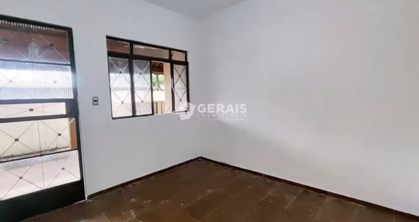 Casa para aluguel, 3 quartos, 2 vagas, antonio fonseca - divinópolis/mg