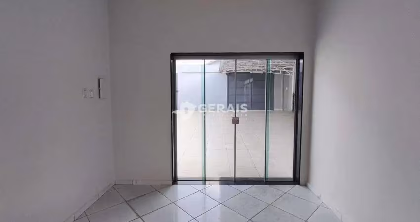 Casa à venda, 3 quartos, 1 suíte, 5 vagas, esplanada - divinópolis/mg