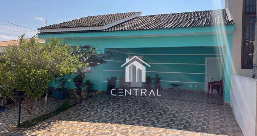 Casa em condomínio fechado