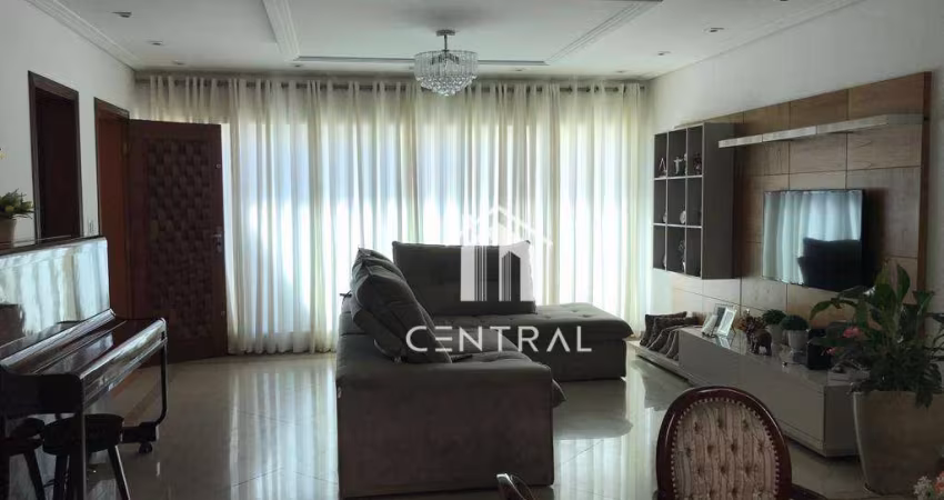 Casa Térrea com 3 dormitórios 3 Suíte Para Locação - Vila Milton - Guarulhos/SP