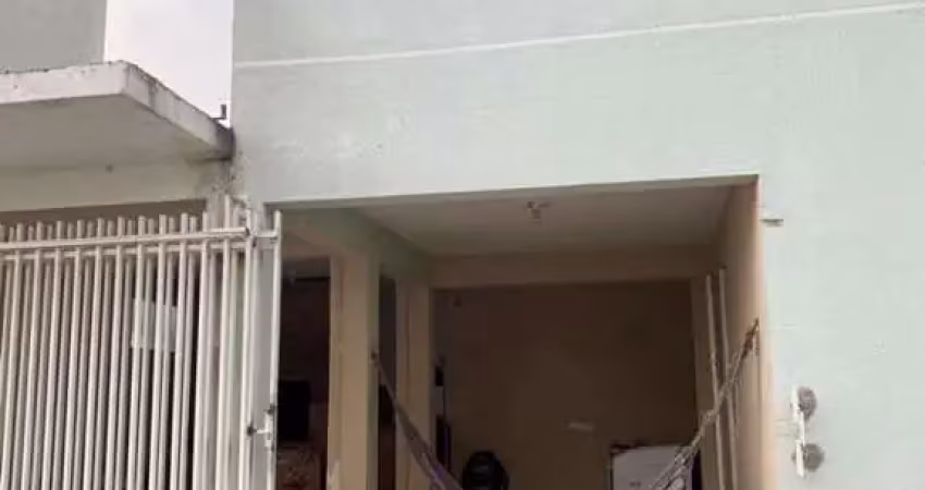 Sobrado para Venda em Fazenda Rio Grande, Pioneiros, 2 dormitórios, 2 banheiros, 1 vaga