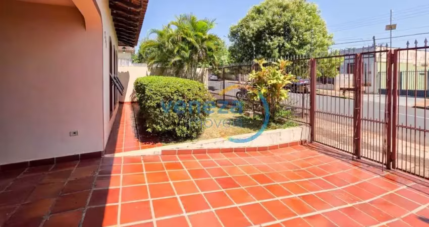 Casa residencial com 3 quartos  para alugar, 208.56 m2 por r$1700.00  - centro - londrina/pr
