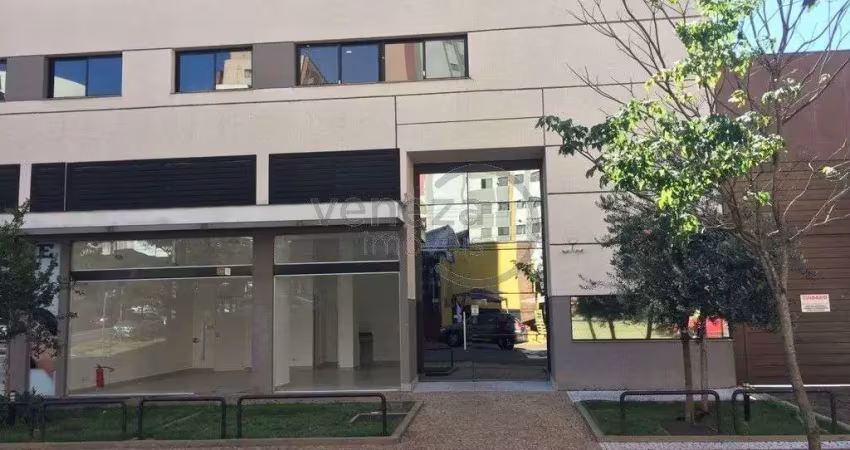 Apartamento com 2 quartos  para alugar, 65.00 m2 por r$2200.00  - centro - londrina/pr