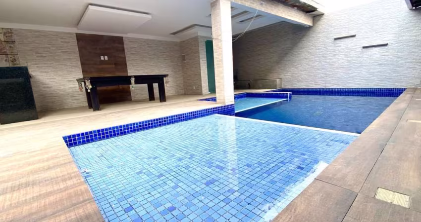 Casa 4 Quartos com Churrasqueira, Puscina e Sauna