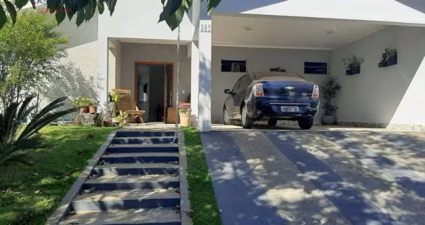Casa com 3 dormitórios à venda por R$ 1.400.000,00 - Lago Azul - Araçoiaba da Serra/SP