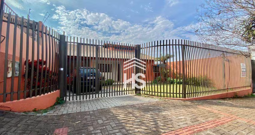 Terreno com 2 benfeitorias no Centro