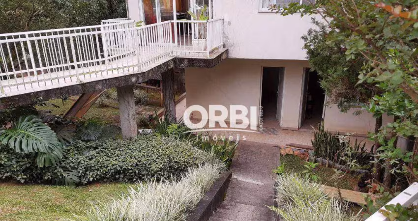 Casa com 4 dormitórios à venda, 420 m² por R$ 1.800.000,00 - Garcia - Blumenau/SC