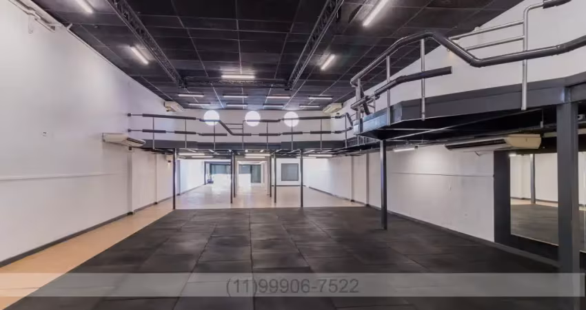Salão 670m2 terreo 500m2 mezanino aberto 170m2 no tatuape e ao lado do eixo platina