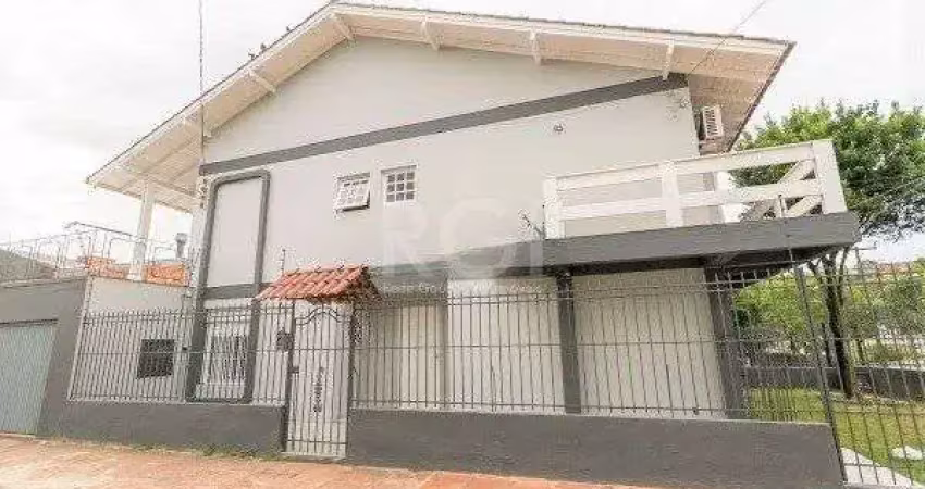 Casa para venda - 238.35m², 4 dormitórios, sendo 1 suites, 2 vagas - nonoai