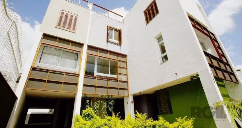 Casa com 2 quartos à venda na Rua Vinte e Quatro de Agosto, 136, Jardim Itu Sabará, Porto Alegre