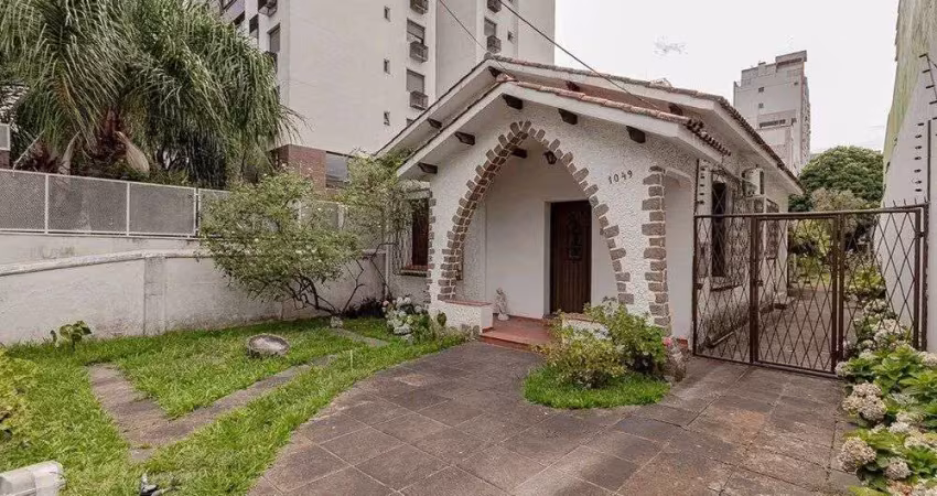 Terreno à venda na Rua Gonçalves Dias, 1049, Menino Deus, Porto Alegre