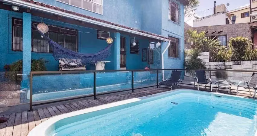 Casa com 4 quartos à venda na Eleuthério de Araújo, 88, Partenon, Porto Alegre