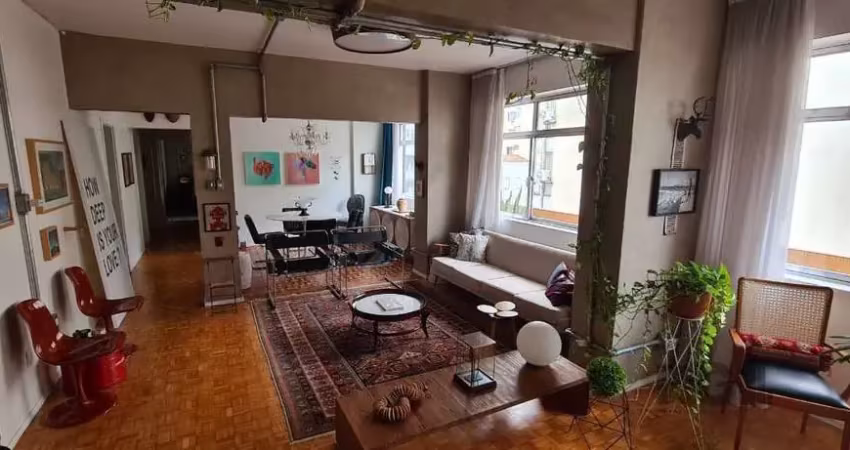 Apartamento com 3 quartos à venda na Rua Vigário José Inácio, 615, Centro Histórico, Porto Alegre