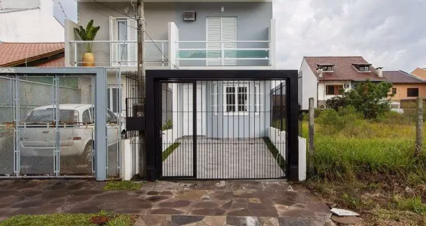 Casa com 2 quartos à venda na Rua Nestor José Nitschke, 221, Guarujá, Porto Alegre