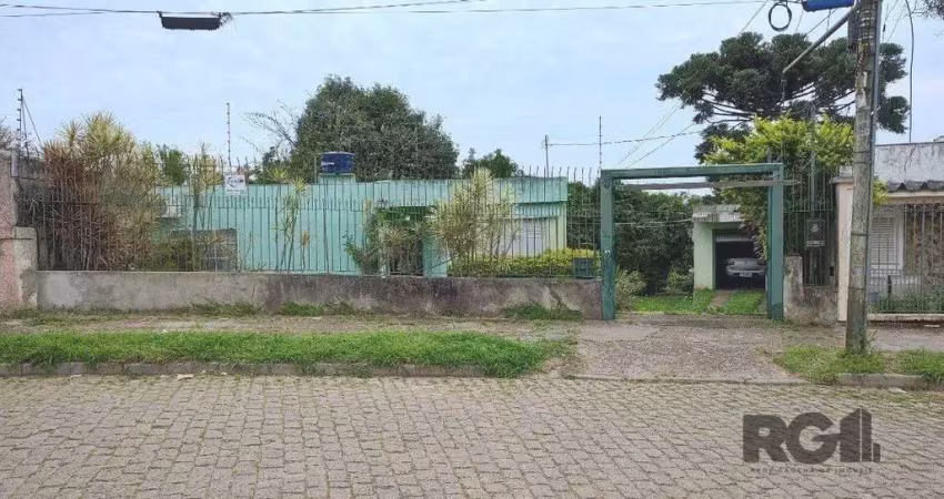 Casa térrea, 3 quartos, amplo pátio - bairro santa tereza