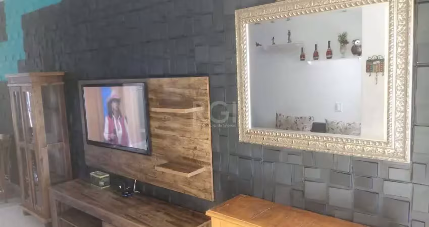 Casa com 2 quartos, 2 vagas de garagem, no bairro aberta dos morros, porto alegre/rs