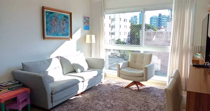 Apartamento 2 dormitórios (1 suíte), 64m², churrasqueira, vaga coberta