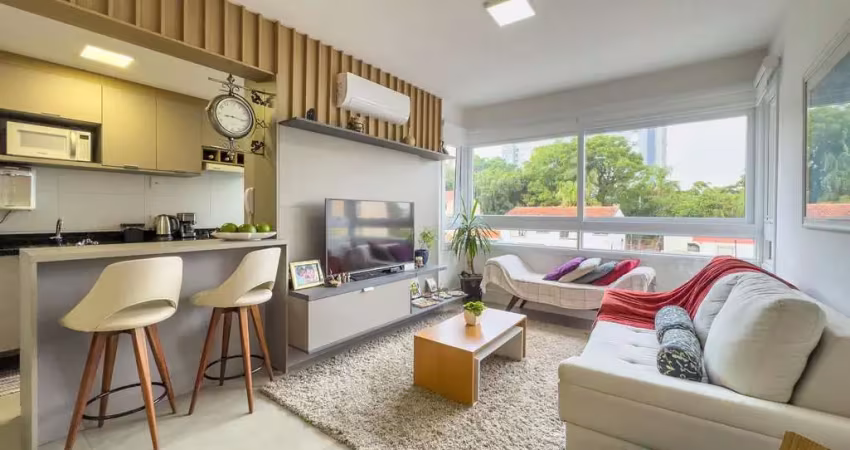 Apartamento 03 suítes bairro cristal, 88,97m² de área privativa, semimobiliada e 02 vagas de garagens cobertas.
