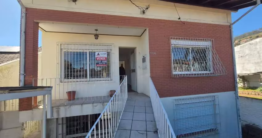 Casa com 4 quartos à venda na Rua dos Apóstolos, 228, Nonoai, Porto Alegre