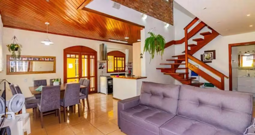 Casa com 5 quartos à venda na Rua Figueredo Mascarenhas, 295, Sarandi, Porto Alegre