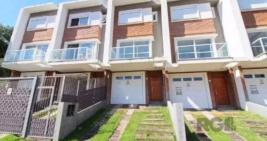 Sobrado para venda - 100m², 3 dormitórios, sendo 3 suites, 2 vagas - portal do guarujá