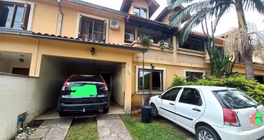 Casa com 3 quartos à venda na Avenida da Serraria, 2222, Espírito Santo, Porto Alegre