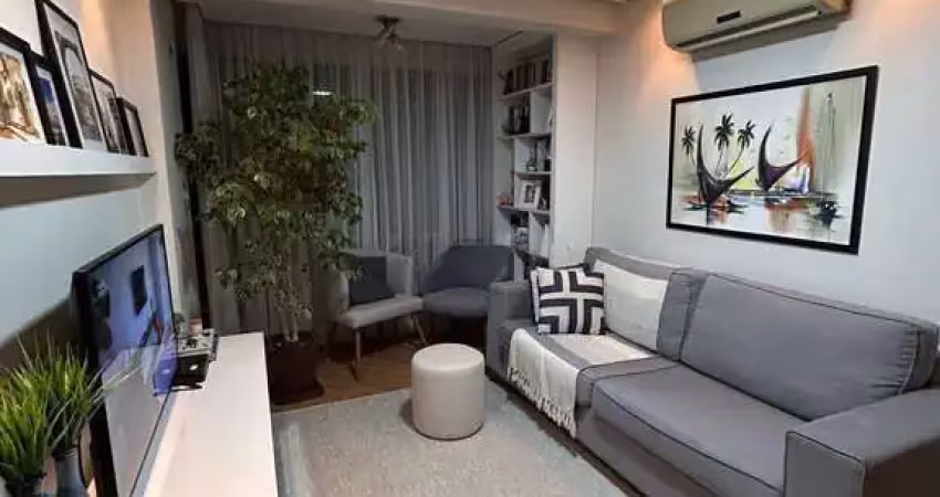 Apartamento à venda com 2 quartos e 55m² no bairro cristal