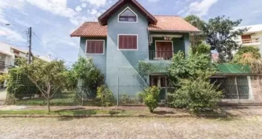 Casa/sobrado  de 4  dormitórios i 1 suíte i 4 vagas i  altos do ipê