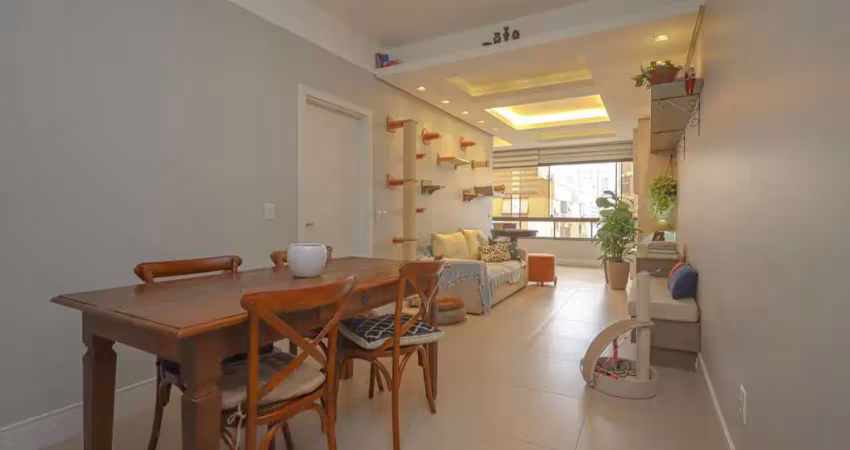 Apartamento com 3 quartos à venda na Avenida Alegrete, 139, Petrópolis, Porto Alegre