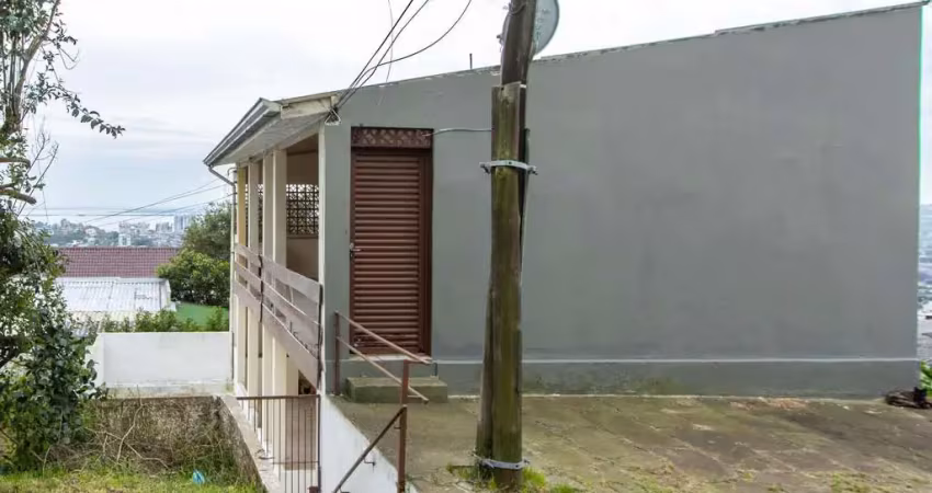 Casa com 2 quartos à venda na Rua Álvaro Guterres, 700, Tristeza, Porto Alegre
