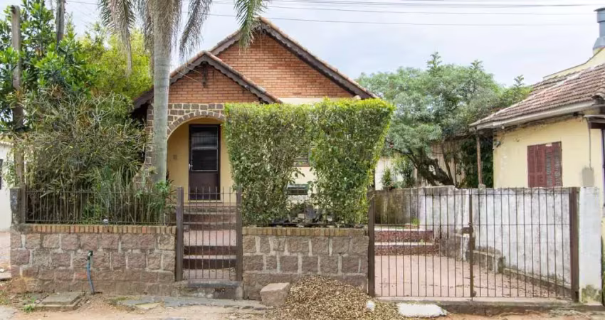 Casa com 2 quartos à venda na Rua Padre João Batista Reus, 780, Vila Conceição, Porto Alegre