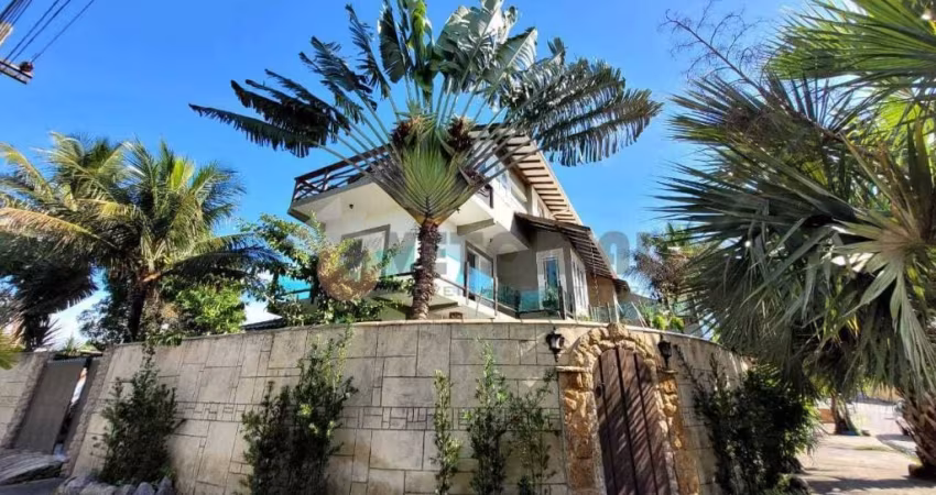 R$ 1.500.000   Casa com 4 quartos, 306 m², à venda por R$ 1.500.000- Pontal de Santa Marina - Caraguatatuba/SP