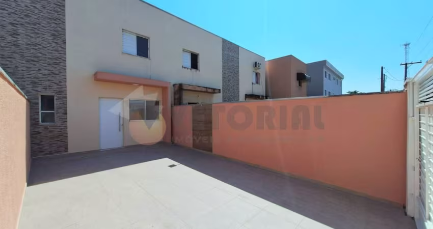 Sobrado com 2 dormitórios à venda, 75 m² por R$ 395.000 - Dos Golfinhos - Caraguatatuba/SP