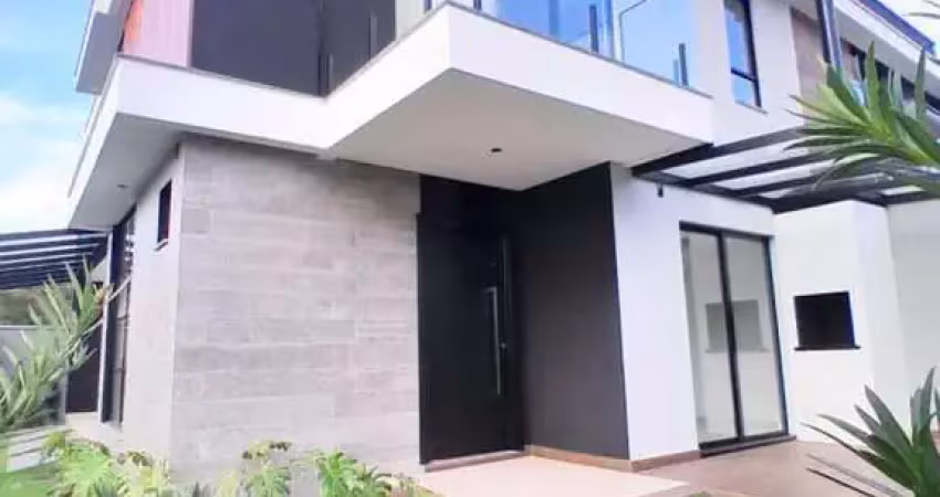 Sobrado para Venda em Joinville, Saguaçu, 3 dormitórios, 1 suíte, 2 banheiros, 2 vagas
