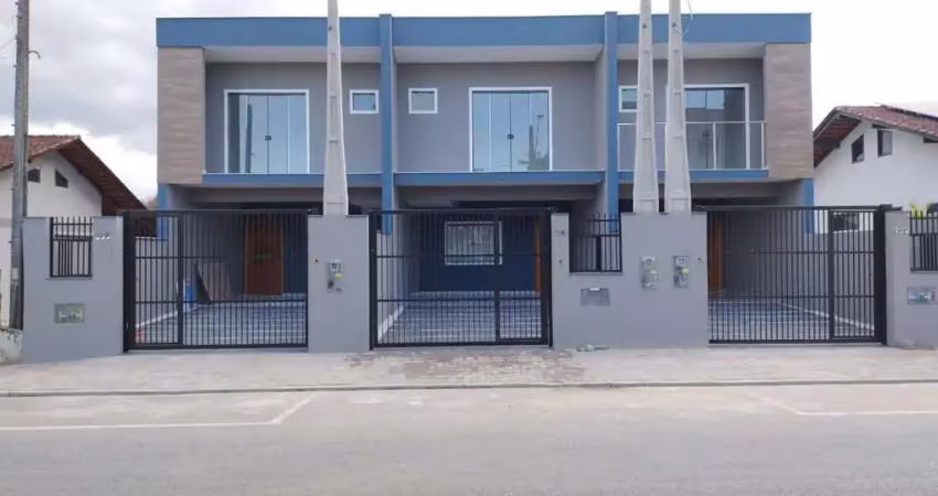 Sobrado Geminado para Venda em Joinville, BOA VISTA, 3 dormitórios, 1 suíte, 3 banheiros, 2 vagas