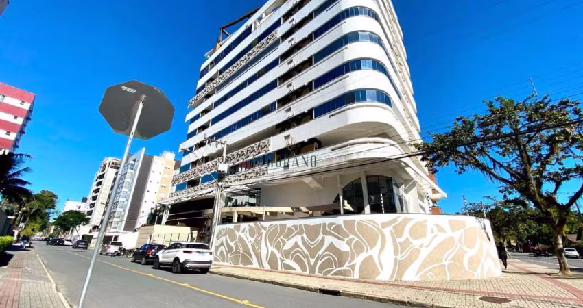Apartamento com 3 dormitórios à venda, 148m² por R$ 879.000,00 - América - Joinville/SC