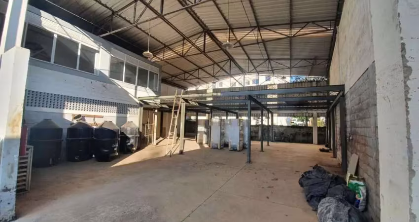 Galpão para locação em juiz de fora, são pedro, 2 banheiros