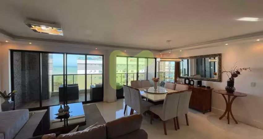 Cobertura duplex à venda na Praia do Pecado.