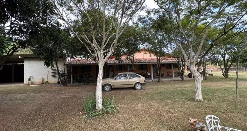 Chácara / sítio com 2 quartos à venda no Condomínio Colinas do Atibaia, Campinas 