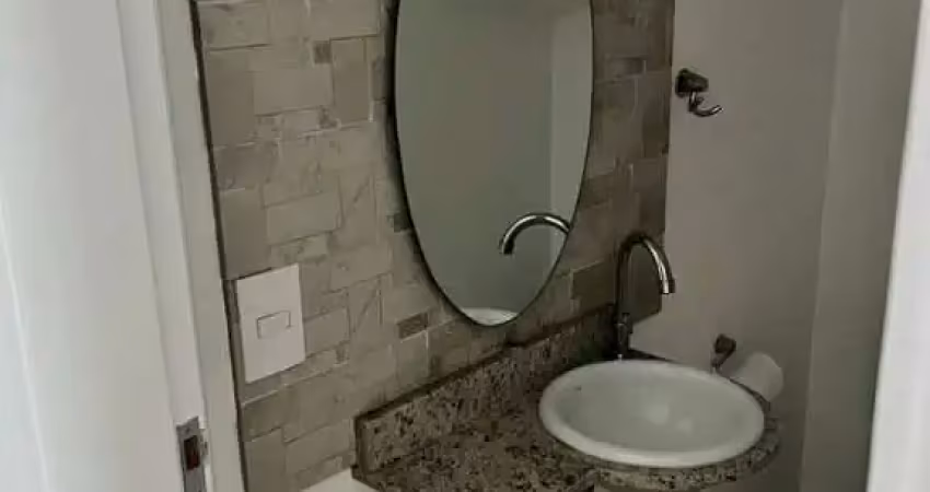 Sobrado em condomínio à 160 metros do metro Penha