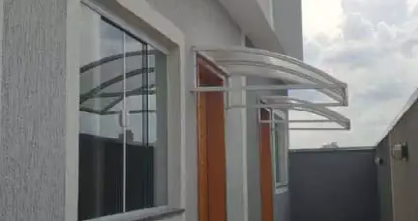 Sobrado em condominio na região penha com 02 suítes, 1 vaga, 65m²