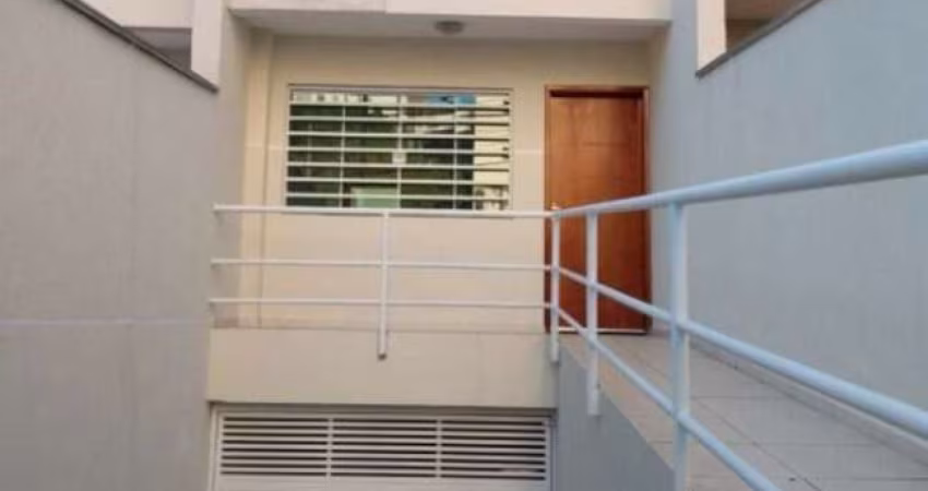 SOBRADO COM 1 SUITE E 3 VAGAS NA REGIÃO DA VILA FORMOSA .