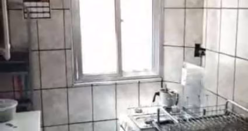 APARTAMENTO NA REGIÃO DA VILA SILVIA COM 2 DORMITORIOS